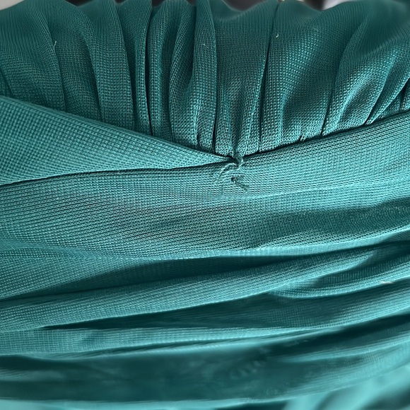 David’s Bridal Hunter Green Flutter Sleeve Bridesmaids Dress - Picture 8 of 10